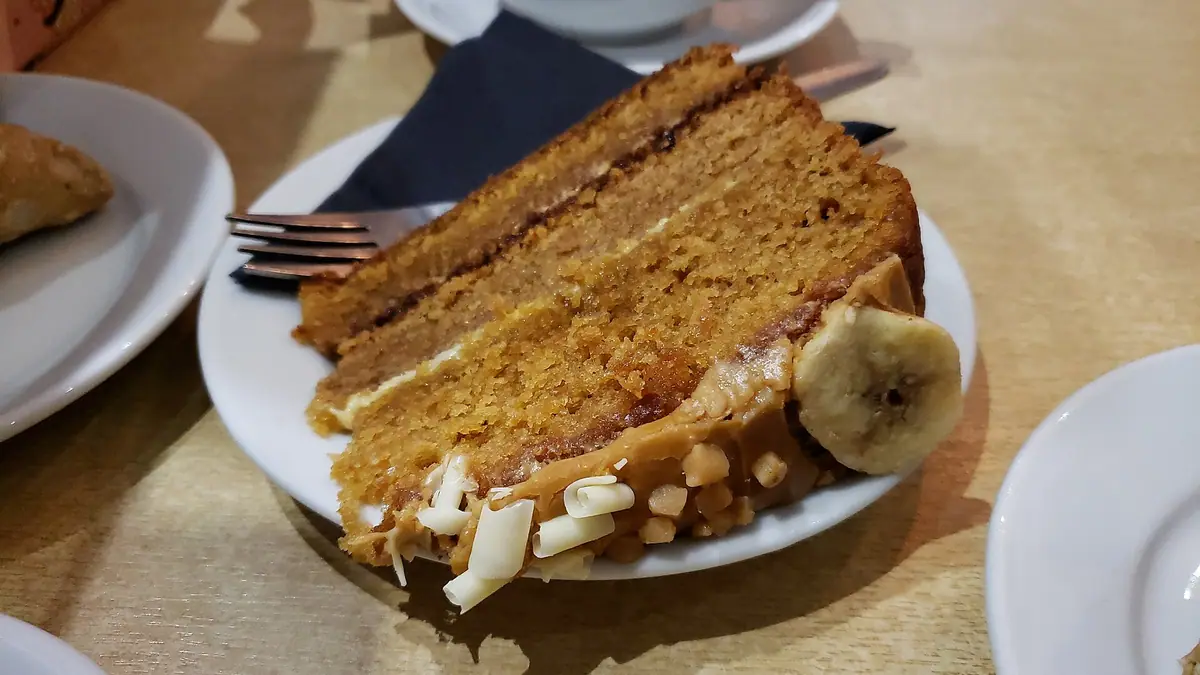 Seabird Centre Cafe – cake shop in North Berwick town centre